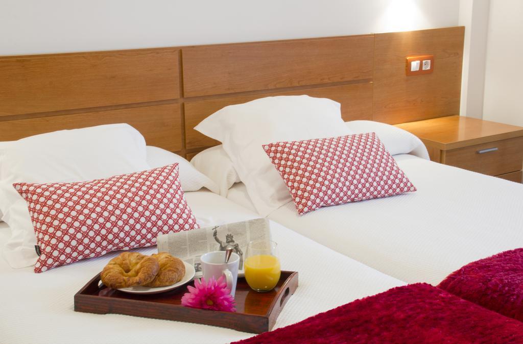Apartamentos Cean Bermudez Gijon Luaran gambar
