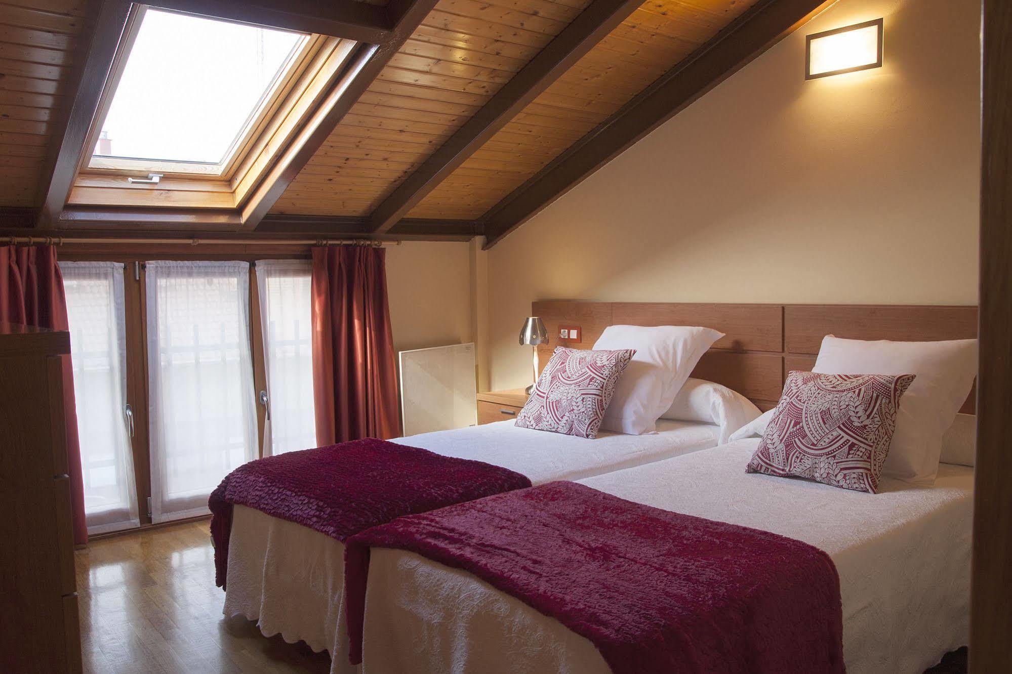 Apartamentos Cean Bermudez Gijon Luaran gambar