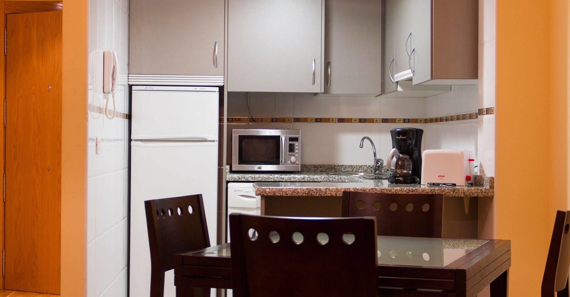 Apartamentos Cean Bermudez Gijon Luaran gambar
